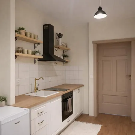 Chic In Center - Urban Oasis For 2! Apartament *